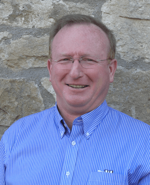 Portrait Headshot of Peter Collins